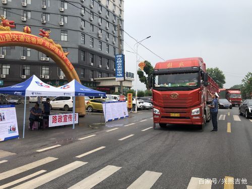 沪牌不让进，货车司机车上吃住27天，疫情对运输司机的影响有多大？