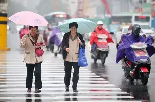 冷空气接踵而至，全国大部地区再现降温，此次冷空气会持续多久？