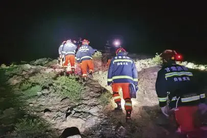 甘肃一马拉松越野赛遇极端天气，16人遇难，为何没有医疗保障队随行？