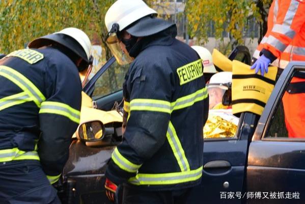 宁波企业家在工地被砸身亡，名下26家公司，谁该为此事负责？