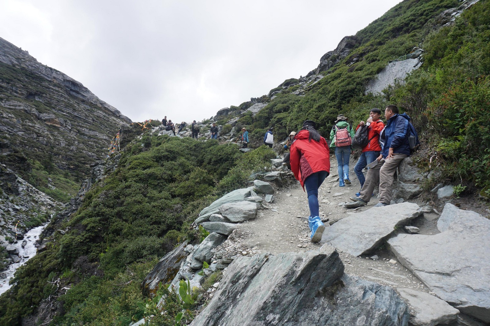 稻城，亚丁六日游多少钱，四川稻城亚丁旅游