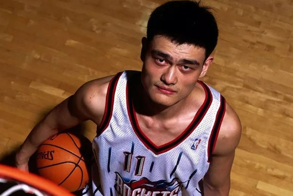 盘点NBA历史上那些忍俊不禁的乌龙球都有哪些？